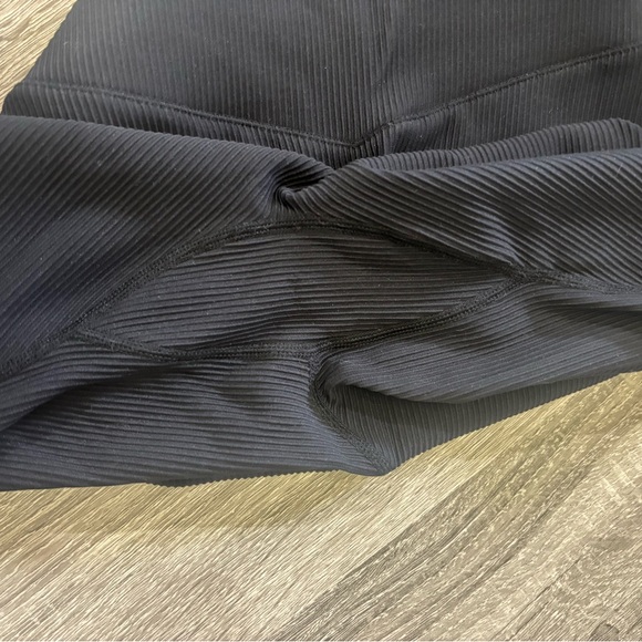 BuffBunny Black Leggings - Picture 3 of 4